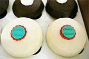 CRAVE Cupcakes, A Bakery That Will Satisfy Your Sweet Tooth